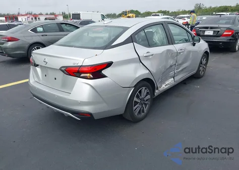 2020 Nissan Versa Sv Xtronic Cvt z USA, uszkodzony, nr VIN 3N1CN8EV4LL827799